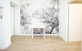Palm Apartment