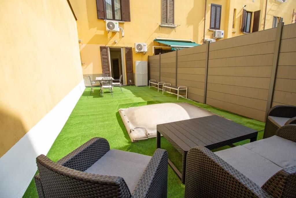 Palm Apartment Milán Exterior foto